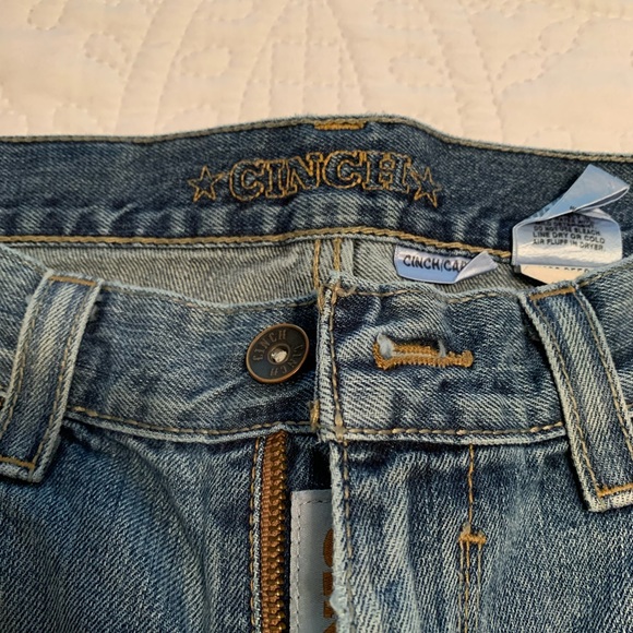 Well Loved Cinch Jeans 32x34 - Picture 5 of 5